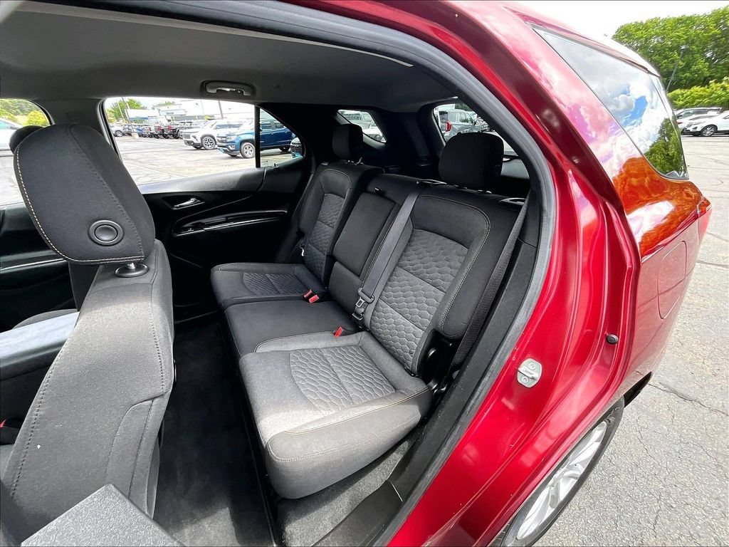 Used 2018 Chevrolet Equinox LT AWD/4WD image 14