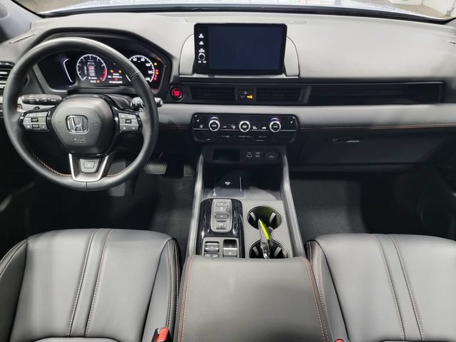 Certified 2025 Honda Pilot TrailSport image 18