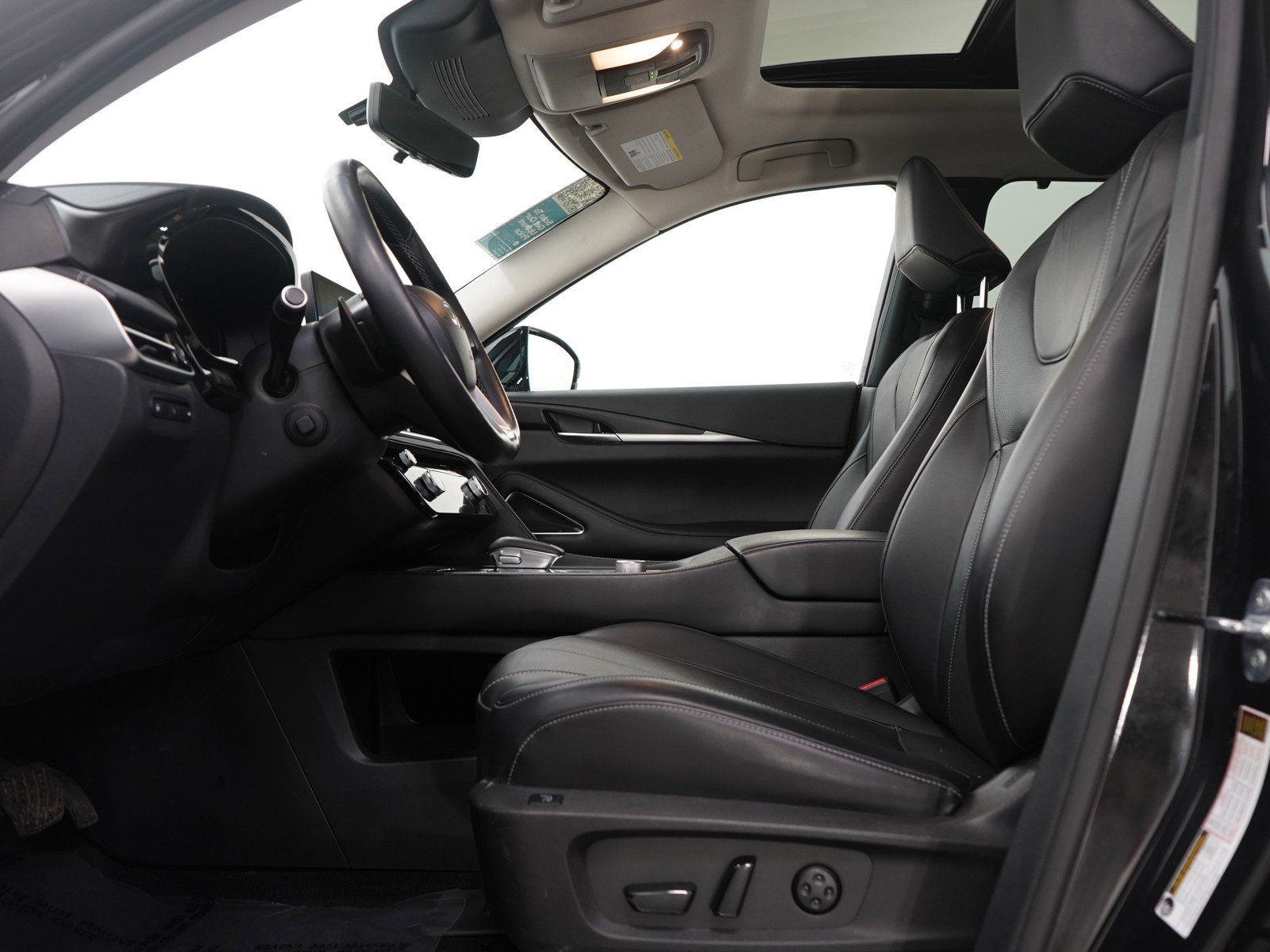 Used 2022 INFINITI QX60 Sensory image 26