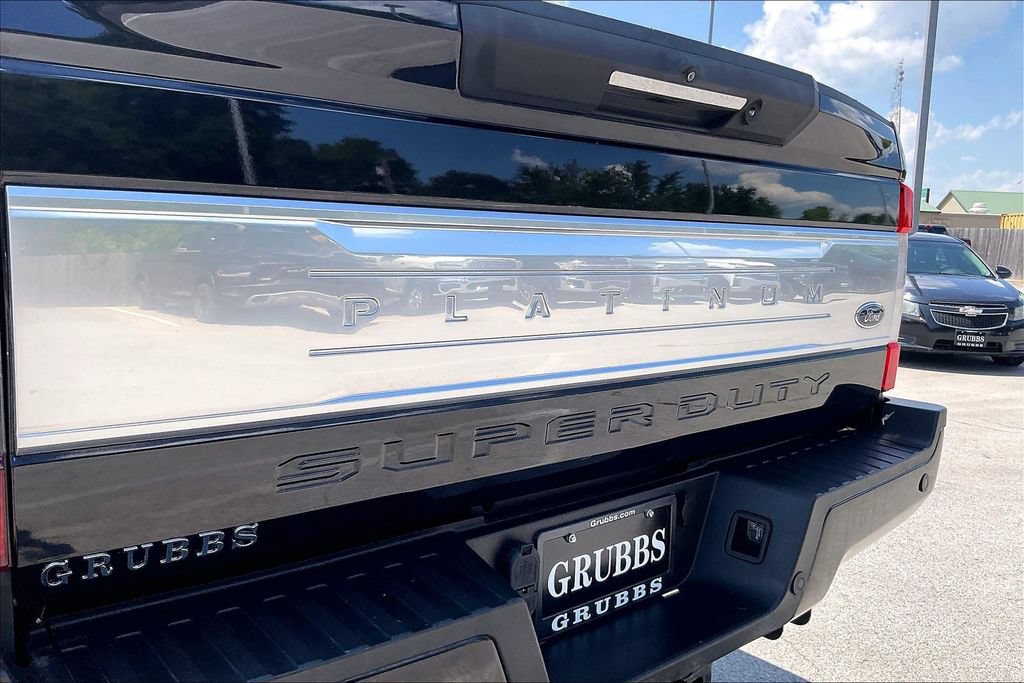 Used 2019 Ford F350 Platinum w/ Platinum Ultimate Package AWD/4WD image 40