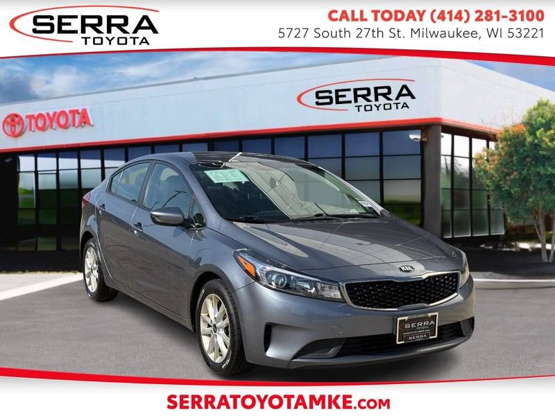 Used 2017 Kia Forte S FWD image 1
