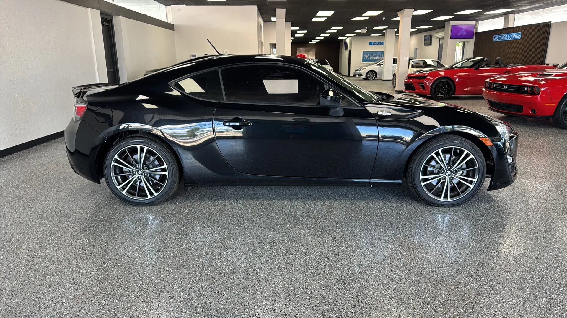 Used 2013 Scion FR-S RWD image 8