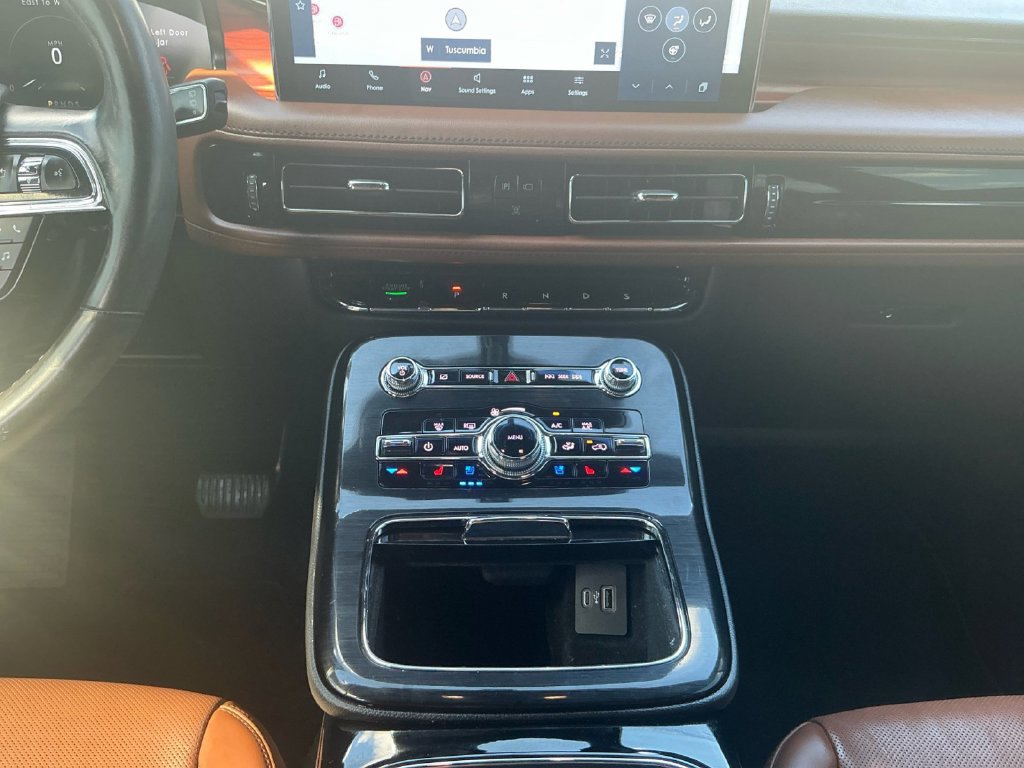 Certified 2023 Lincoln Nautilus Reserve AWD/4WD image 20
