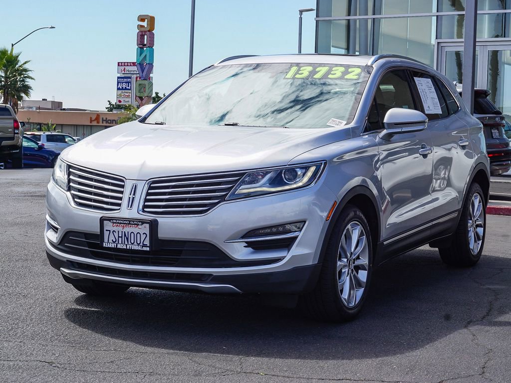 Used 2016 Lincoln MKC Select image 3
