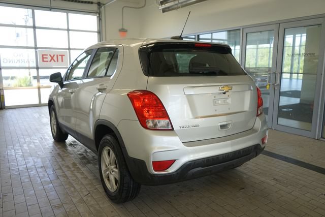 Used 2018 Chevrolet Trax LS AWD/4WD image 11