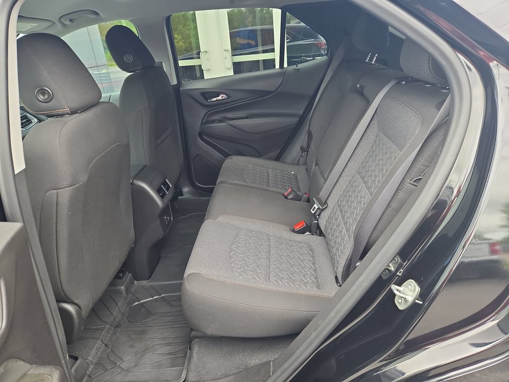 Certified 2024 Chevrolet Equinox LT w/ LPO, Floor Liner Package AWD/4WD image 11
