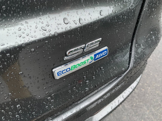 Certified 2020 Ford Fusion SE AWD/4WD image 17