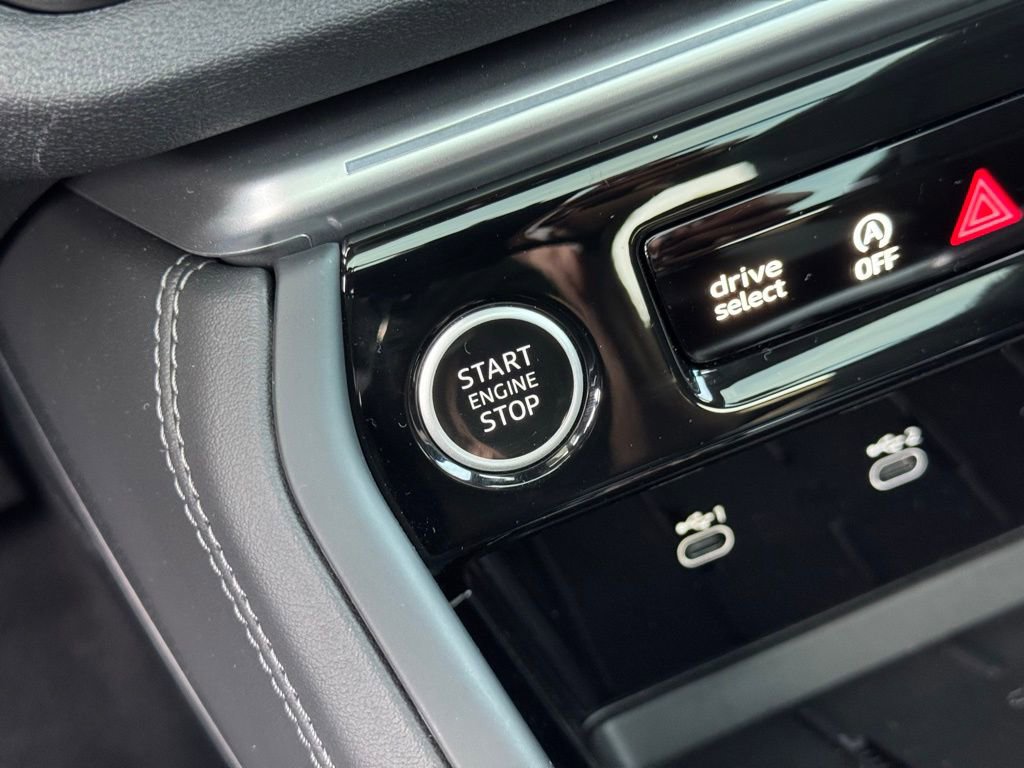 New 2025 Audi Q5 Prestige image 30