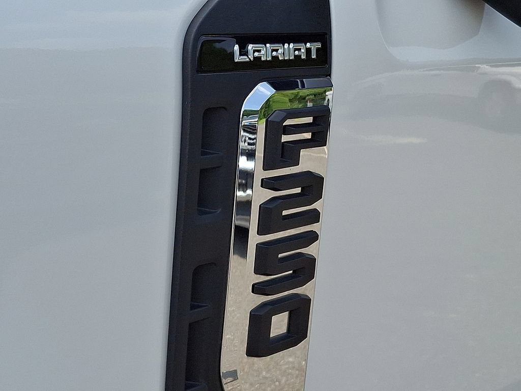 Used 2023 Ford F250 Lariat w/ Chrome Package AWD/4WD image 32