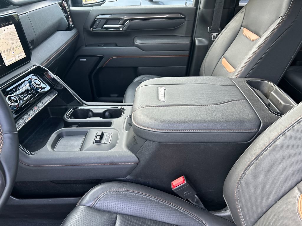 Certified 2025 GMC Sierra 2500 AT4 AWD/4WD image 18