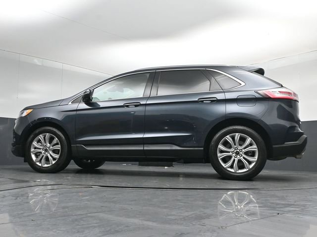 Certified 2024 Ford Edge Titanium AWD/4WD image 41