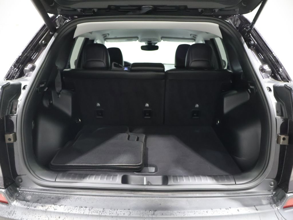 Certified 2021 Jeep Cherokee Latitude Lux w/ Comfort/Convenience Group image 21