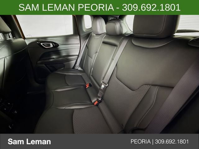 New 2026 Jeep Compass Latitude image 23