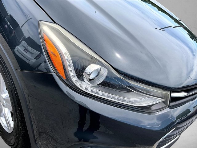 Used 2018 Chevrolet Trax LT FWD image 30
