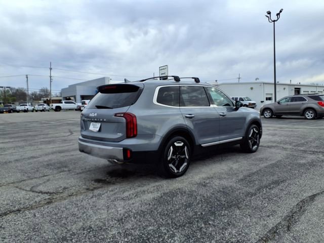 Used 2025 Kia Telluride S image 20