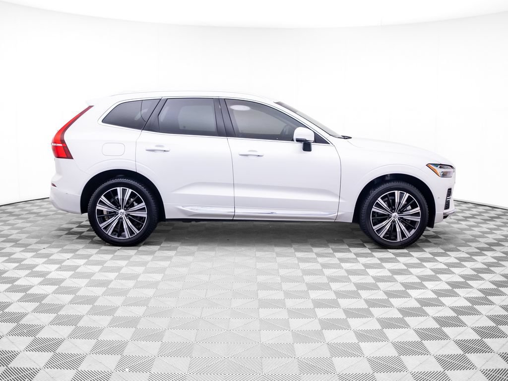 Used 2022 Volvo XC60 T8 Inscription w/ Advanced Package AWD/4WD image 8