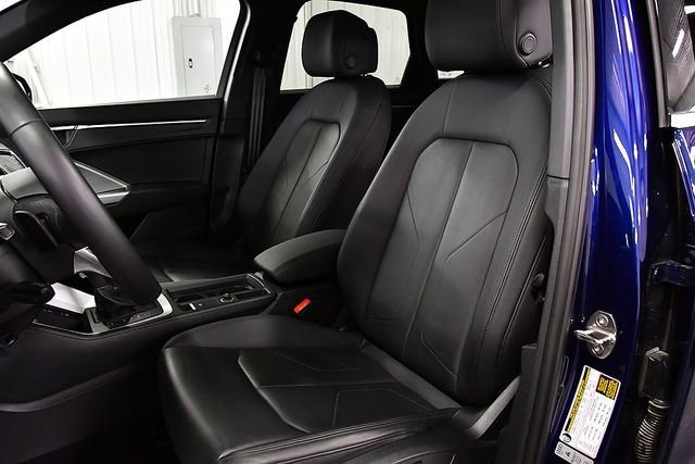 Used 2025 Audi Q3 2.0T Premium image 28