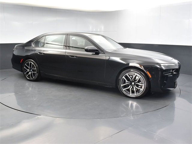 New 2024 BMW 760i xDrive w/ Executive Package image 17