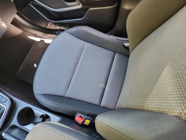 Used 2025 Kia Soul LX image 11