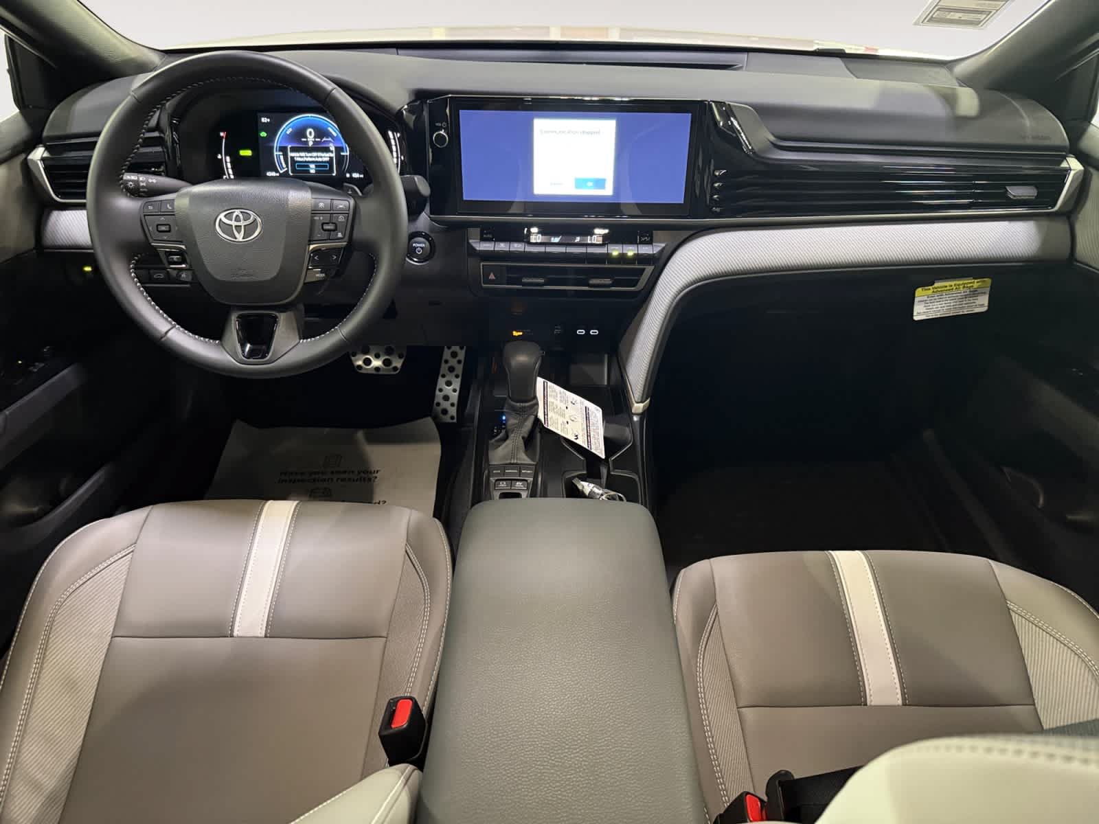 Used 2026 Toyota Camry SE w/ Multimedia Upgrade Package FWD image 13