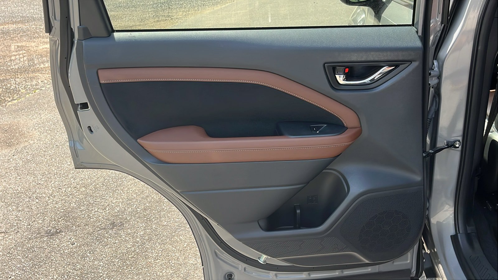 Certified 2025 Subaru Forester Touring AWD/4WD image 22