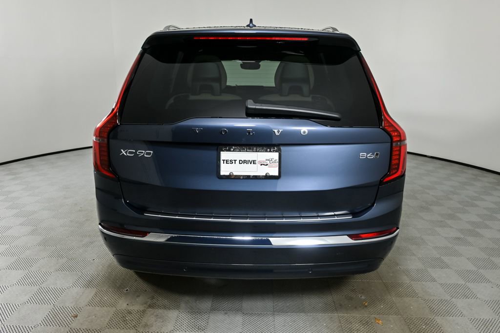 Used 2026 Volvo XC90 B6 Plus w/ Protection Package Premier image 31