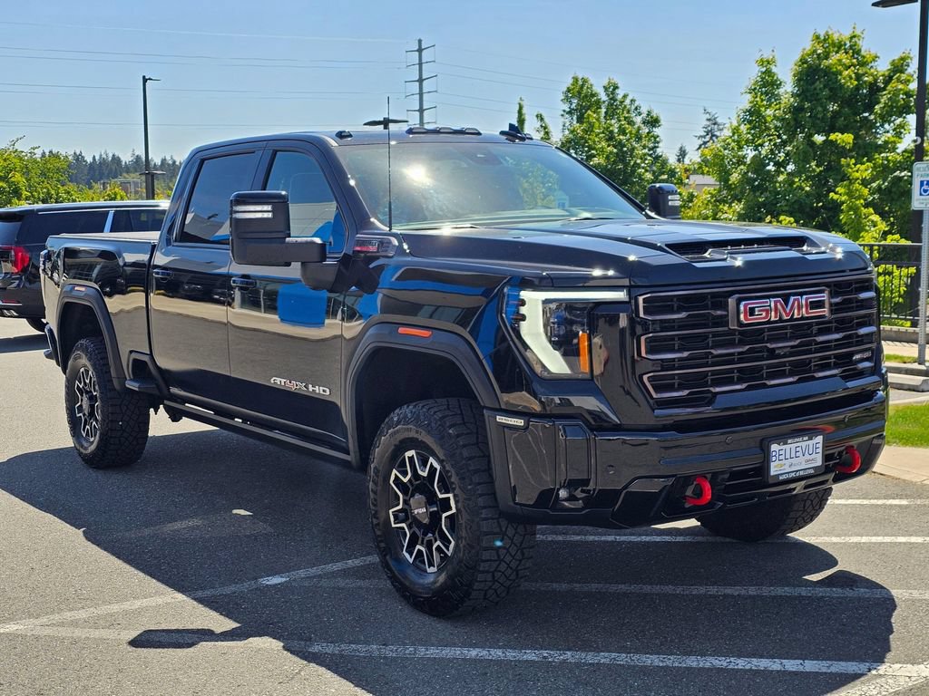 Used 2025 GMC Sierra 2500 AT4X AWD/4WD image 7