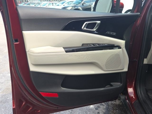 Used 2024 Kia Carnival SX image 25