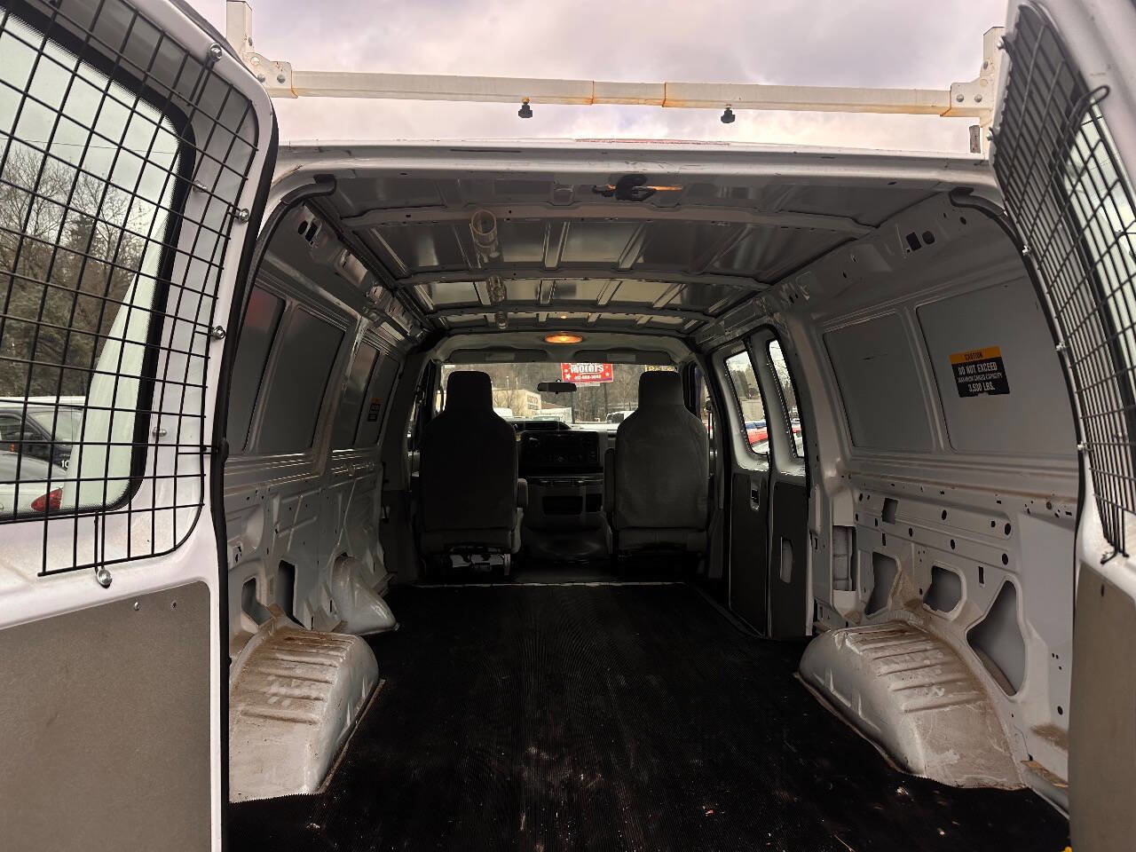 Used 2012 Ford E-250 and Econoline 250 w/ PWR Group RWD image 6