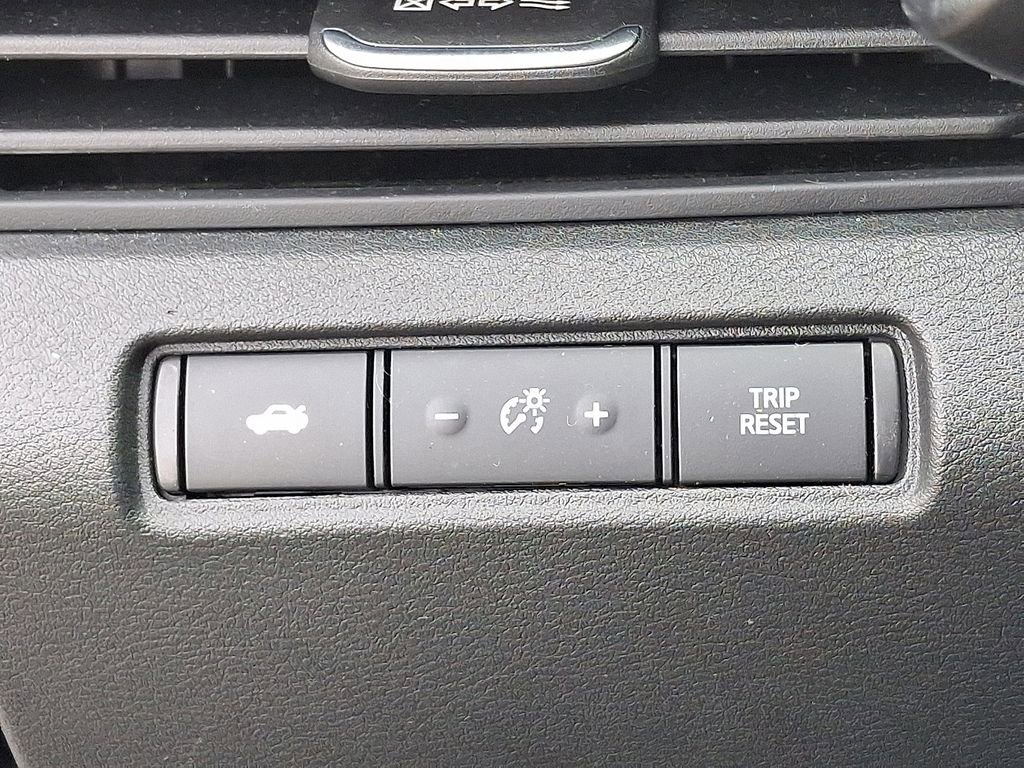 Used 2025 Nissan Altima 2.5 SV image 26