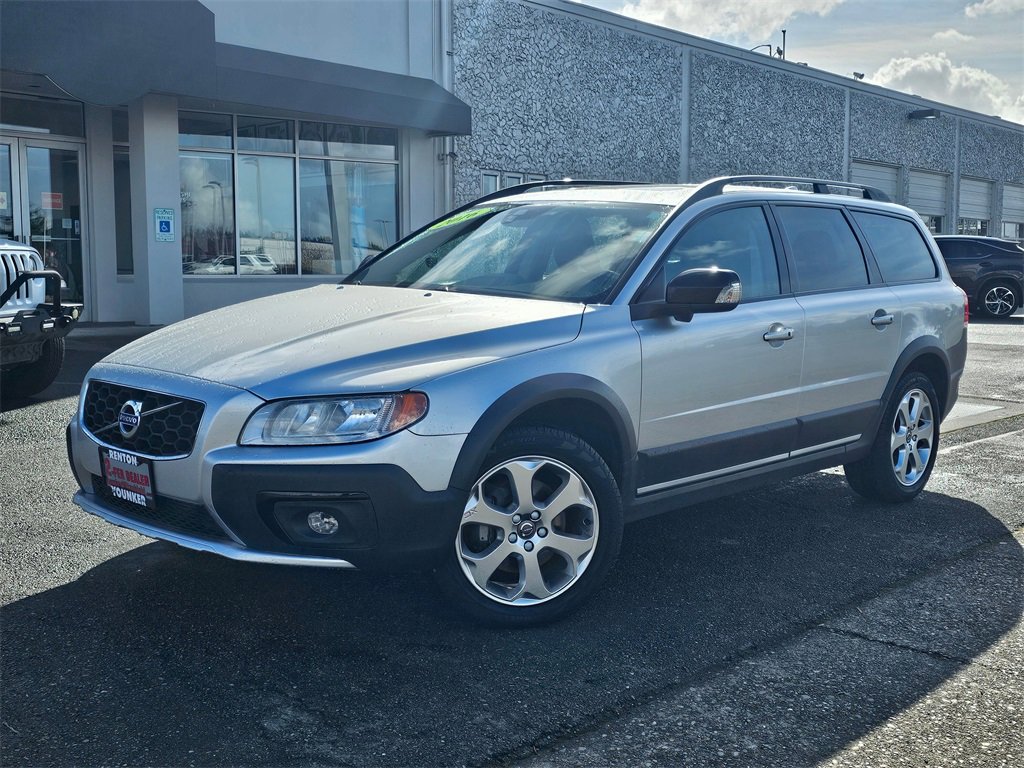 Used 2016 Volvo XC70 T5 Premier w/ Proximity Package