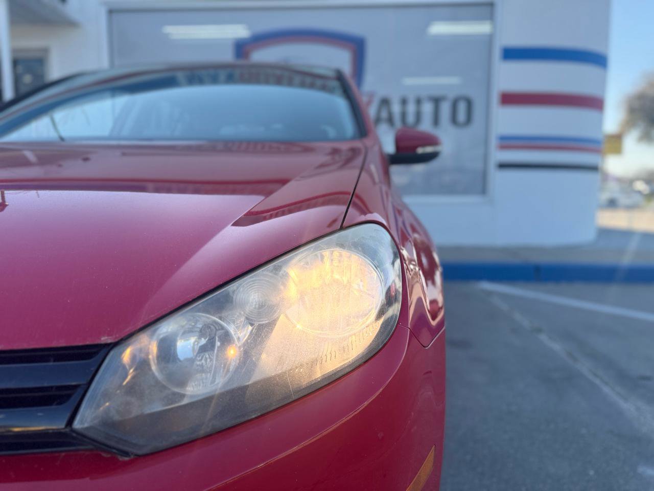 Used 2013 Volkswagen Golf 2.5L Conv & Sunroof 4 Door PZE image 12