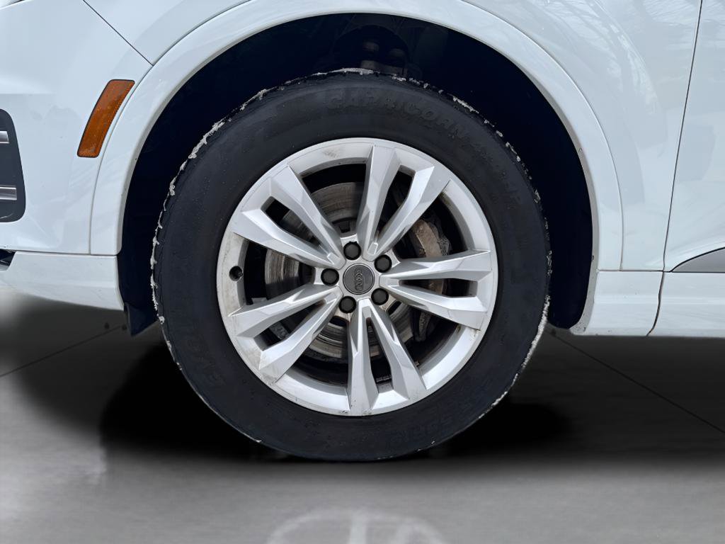 Used 2017 Audi Q7 3.0T Premium image 5