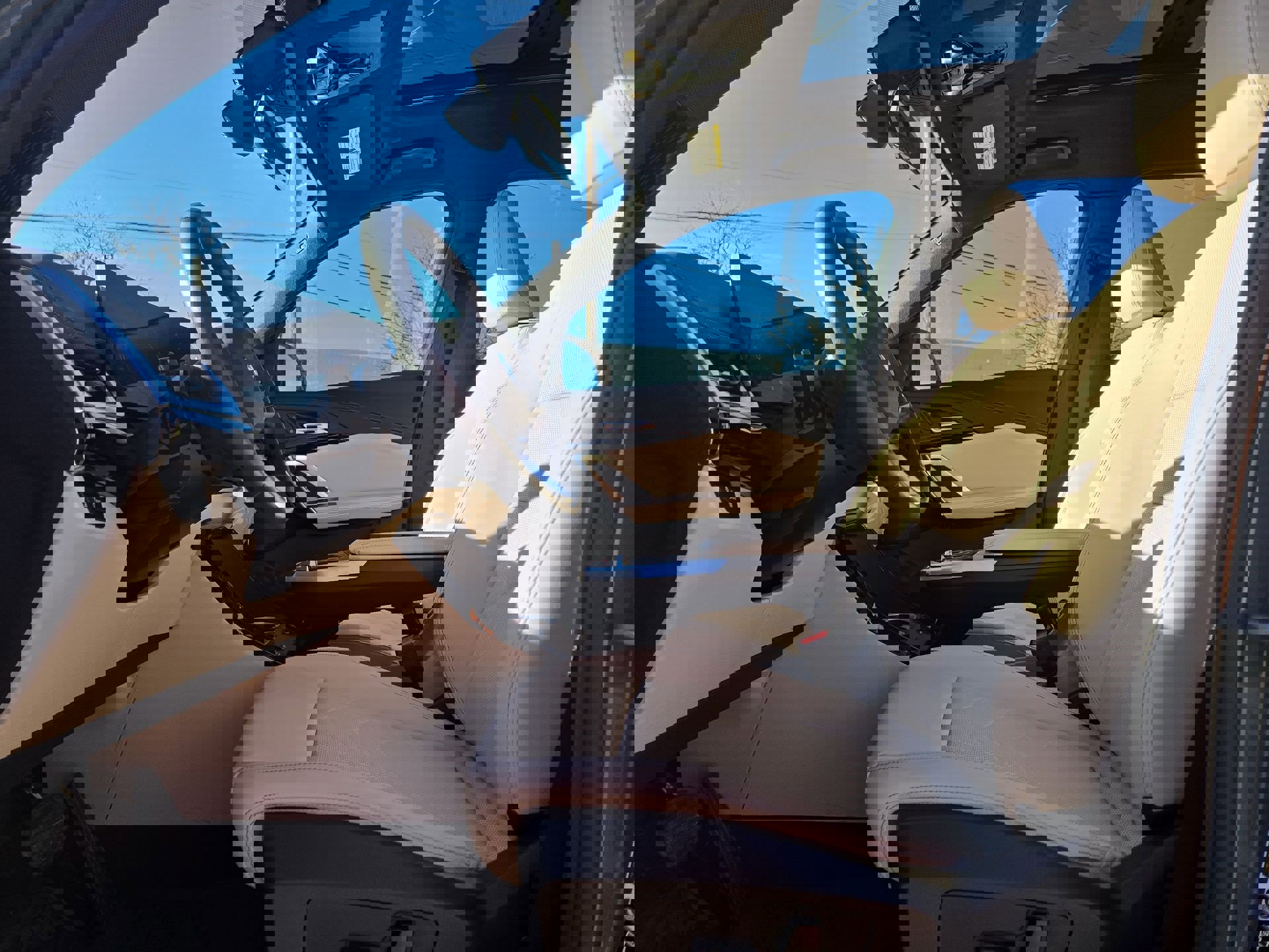 Certified 2025 BMW X1 xDrive28i w/ Convenience Package image 16