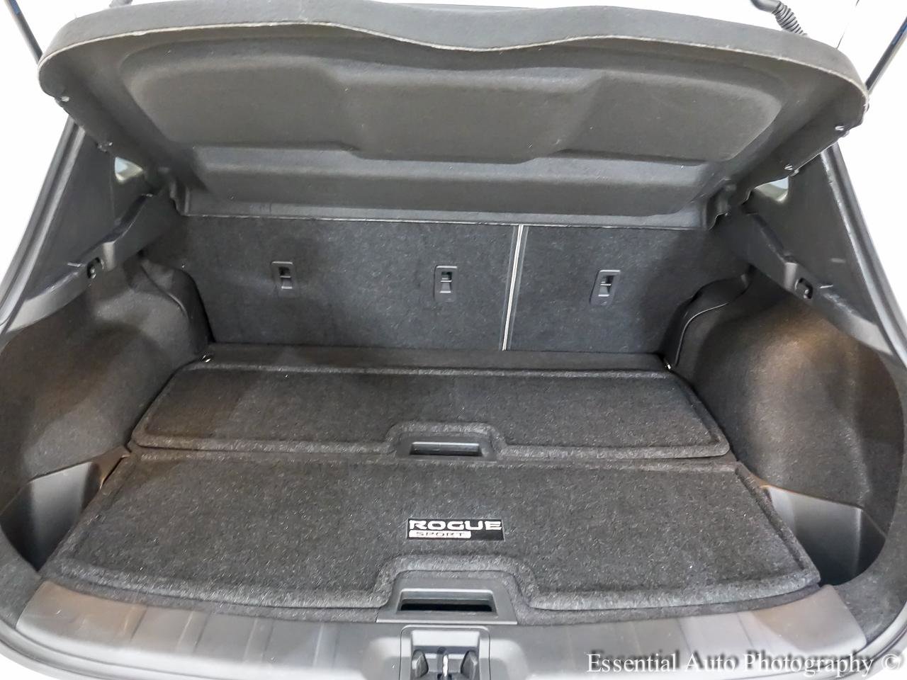 Used 2022 Nissan Rogue Sport SL w/ Premium Package AWD/4WD image 28