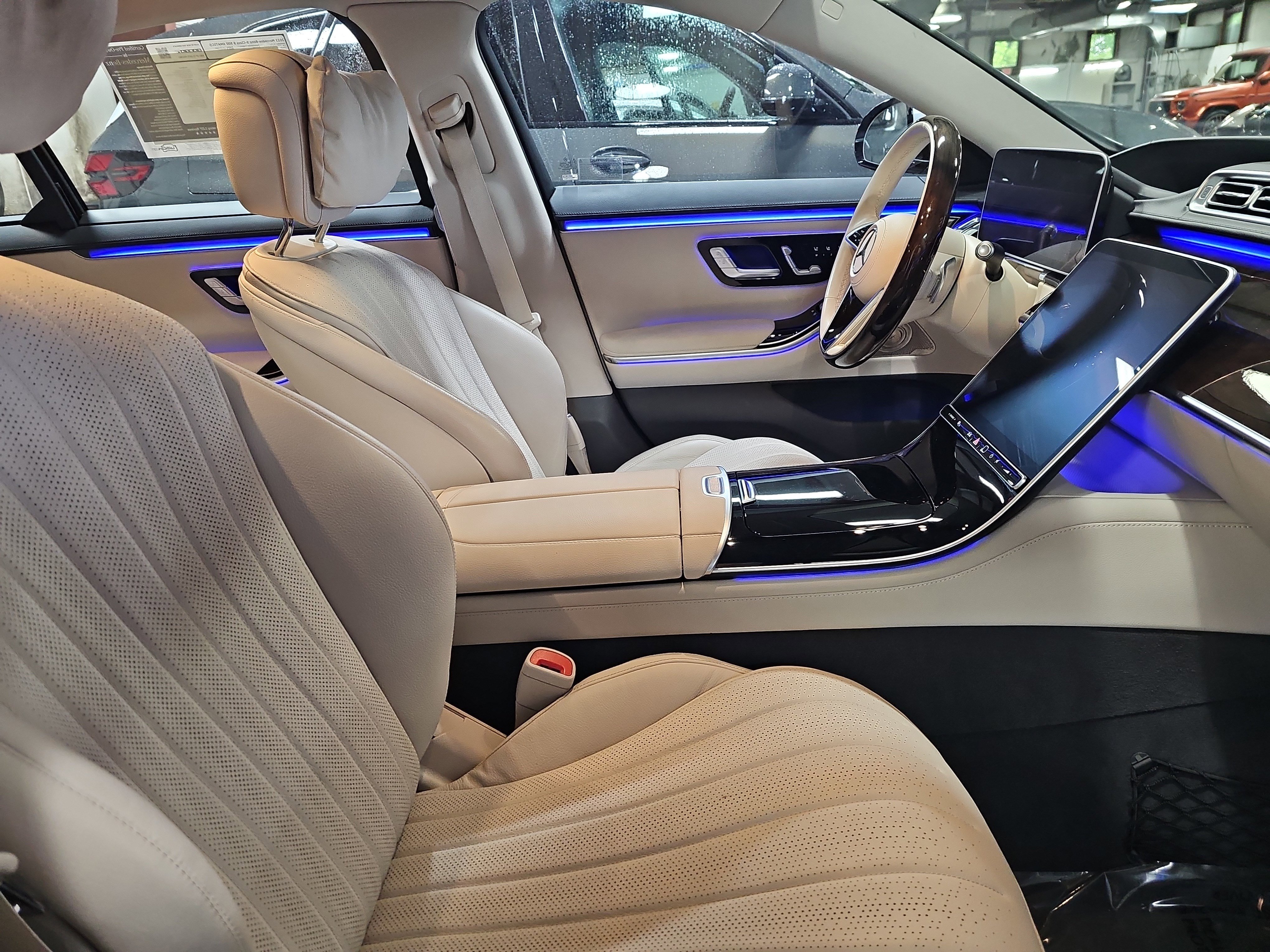Used 2023 Mercedes-Benz S 500 4MATIC image 11