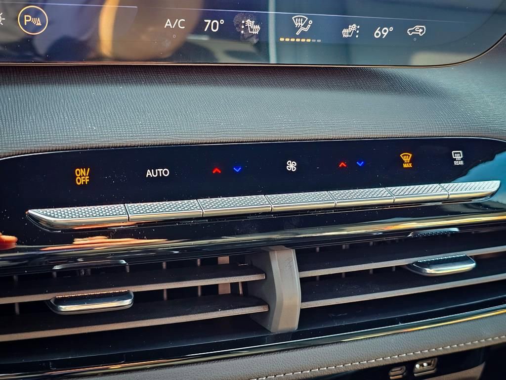 New 2026 Buick Enclave Preferred w/ Power Package image 28