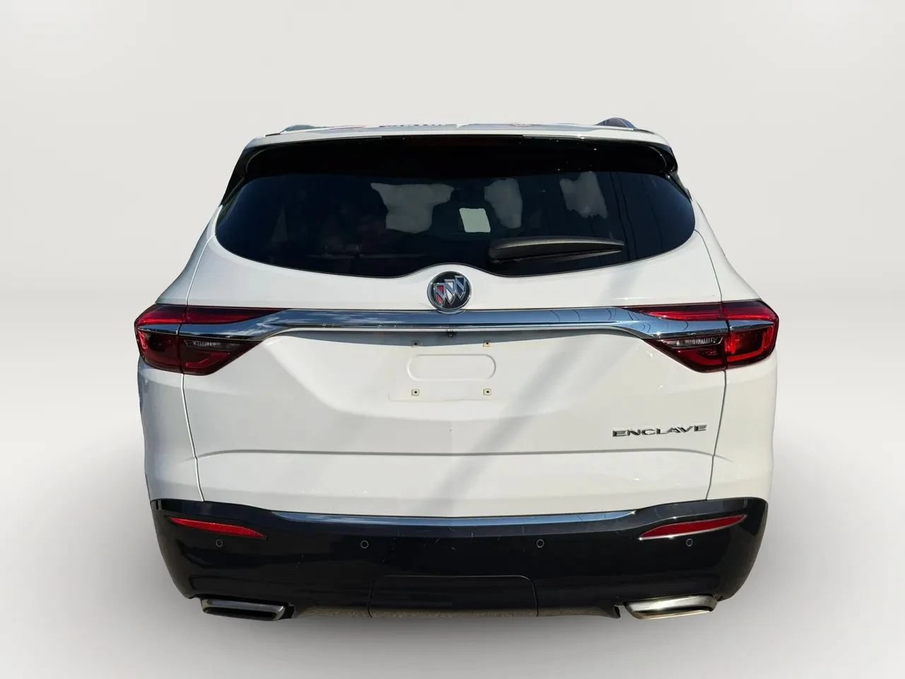 Used 2019 Buick Enclave Essence FWD image 4