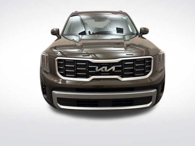 Certified 2024 Kia Telluride S image 2