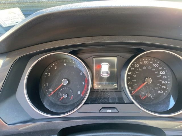 Used 2018 Volkswagen Tiguan S w/ Front Fog Lights Package FWD image 19