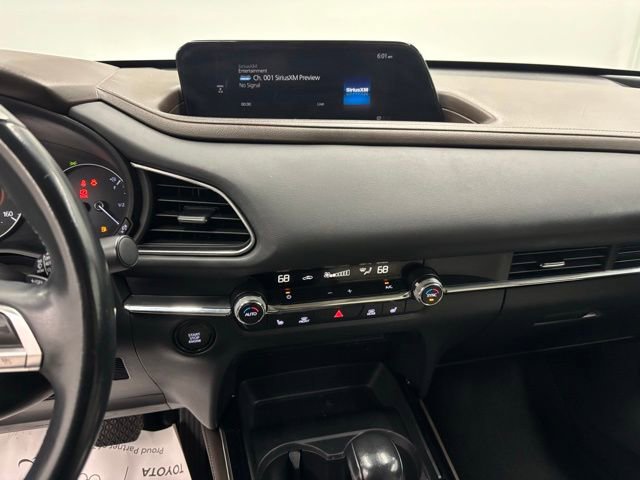 Used 2020 MAZDA CX-30 Premium image 23