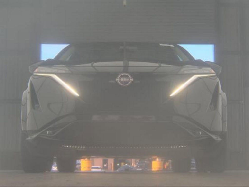 Used 2023 Nissan Ariya FWD image 3