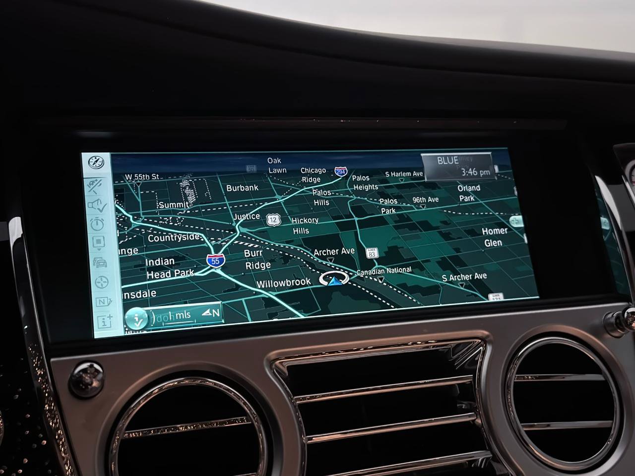 Used 2015 Rolls-Royce Wraith image 39