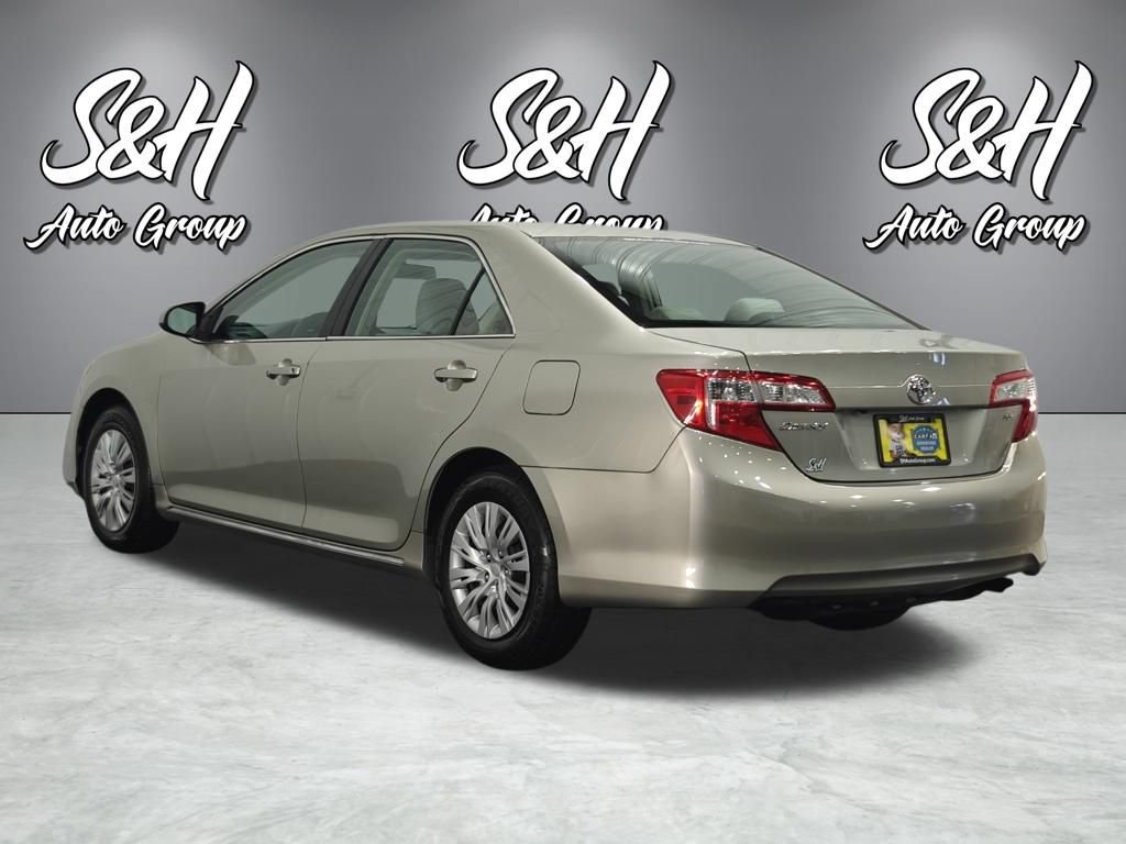 Used 2014 Toyota Camry LE FWD image 20