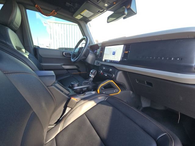Used 2023 Ford Bronco Badlands w/ Sasquatch Package image 17