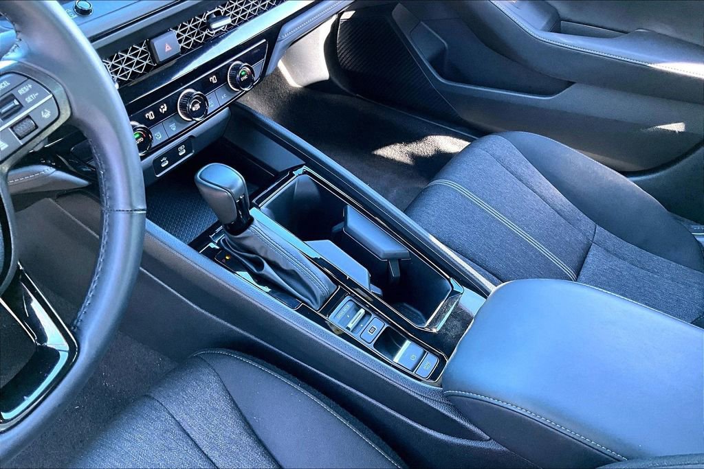 Used 2023 Honda Accord Sport image 15