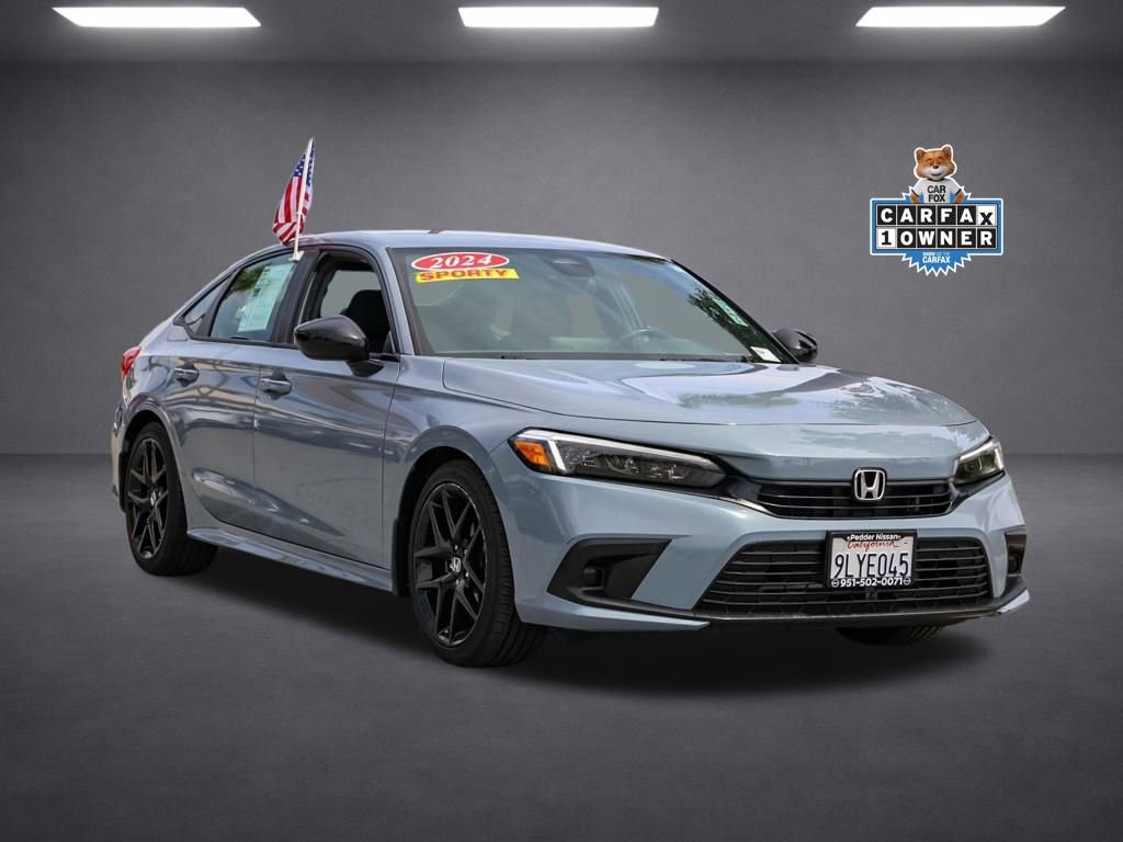 Used 2024 Honda Civic Sport image 2