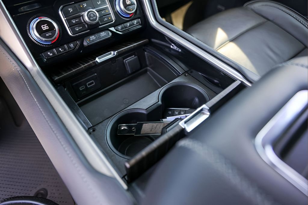 Used 2024 GMC Yukon XL Denali w/ Max Trailering Package image 21