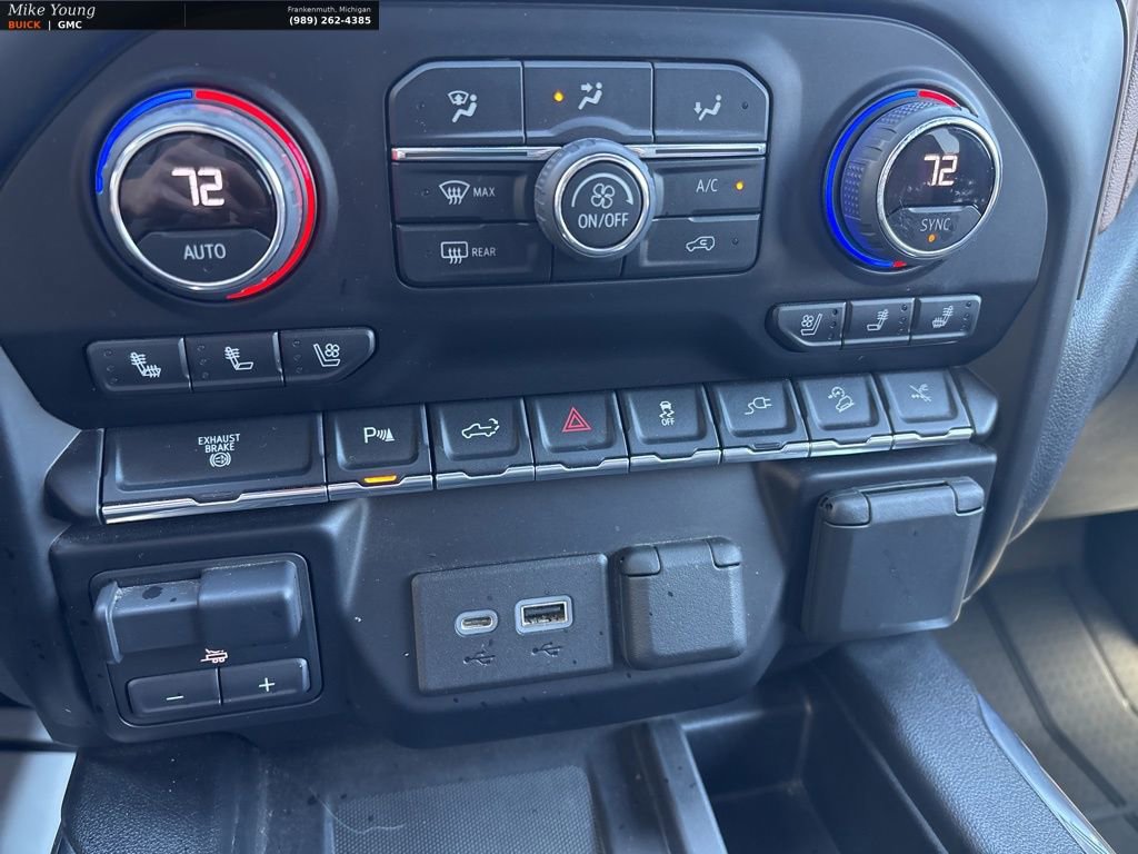 Used 2022 Chevrolet Silverado 3500 High Country AWD/4WD image 32
