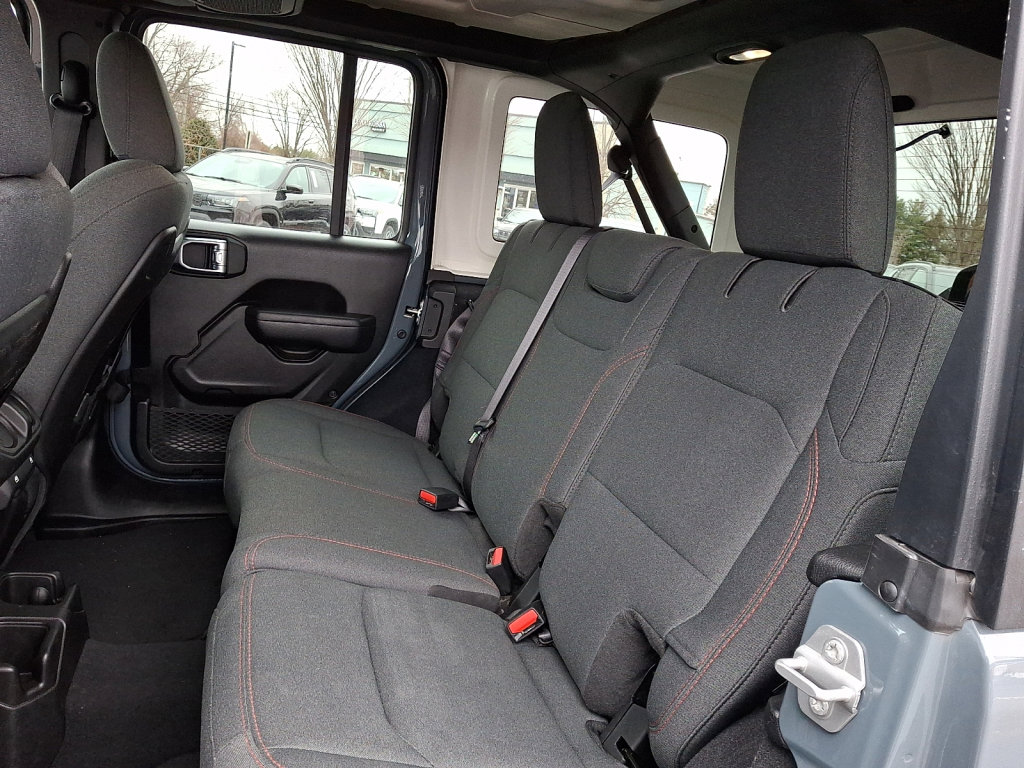 Certified 2025 Jeep Wrangler Unlimited Rubicon image 20